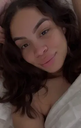 OnlyFans cuenta isabel_998 avatar 1