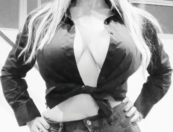 OnlyFans cuenta lola_dayne header 2