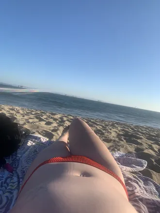 OnlyFans cuenta justmethings header 2