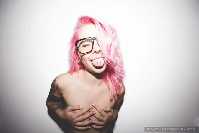 OnlyFans cuenta kawaiijules header 2