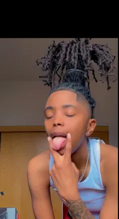 OnlyFans account  palmtreecrush avatar 1