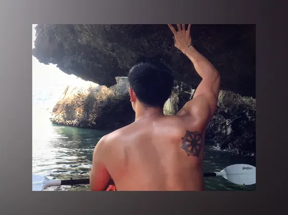 OnlyFans cuenta kmone_2 header 2