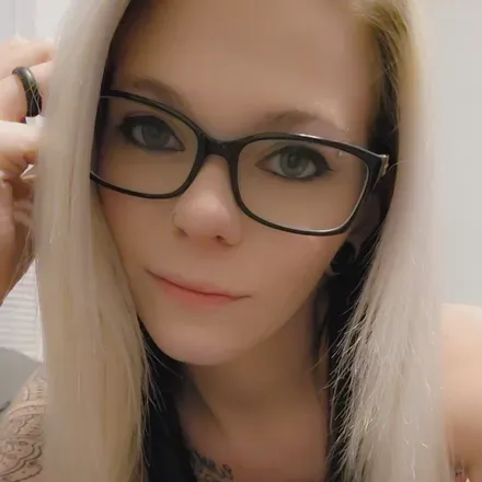 OnlyFans cuenta queen_beemarie avatar 1