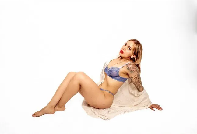 OnlyFans cuenta daniela.cg header 2
