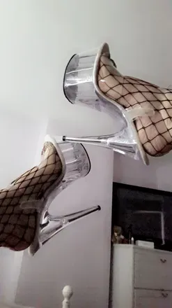 OnlyFans account  milflucia header 2