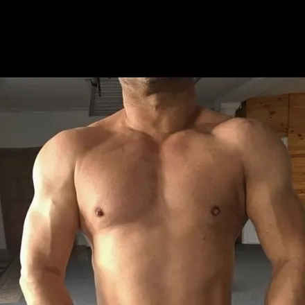 OnlyFans cuenta realhoneybear header 2