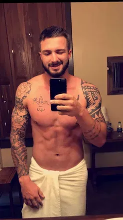 OnlyFans cuenta lucky69247 avatar 1