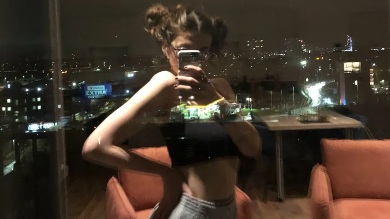 OnlyFans cuenta ellamayjane header 2