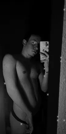 OnlyFans cuenta guillec22 avatar 1