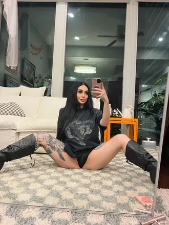 OnlyFans cuenta quinnnicole header 2