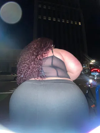 OnlyFans cuenta peachybubble69 header 2
