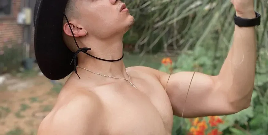OnlyFans account  hurtpapi header 2