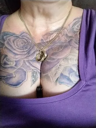 OnlyFans cuenta dizzybrunette1966 header 2