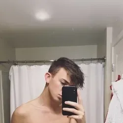 OnlyFans cuenta kalubmader avatar 1