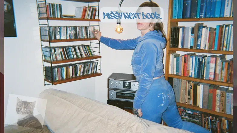 OnlyFans cuenta missynextdoor header 2