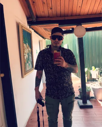 OnlyFans cuenta romereto header 2