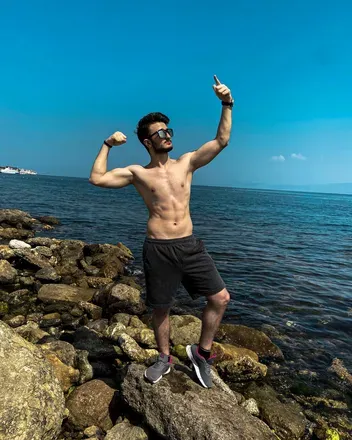 OnlyFans cuenta reisyusuf avatar 1