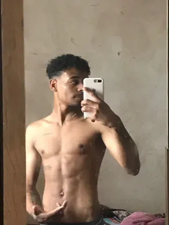 OnlyFans account  eii_nevezs avatar 1