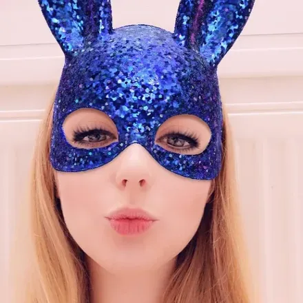OnlyFans cuenta naughtypipi69 avatar 1
