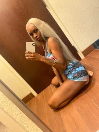 OnlyFans cuenta bratzkiid avatar 1