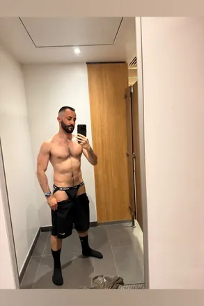 OnlyFans cuenta kinkywolfx header 2