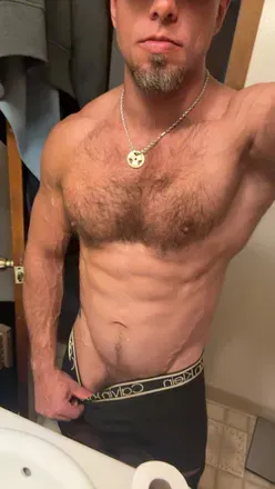 OnlyFans account  daddypablo420 header 1