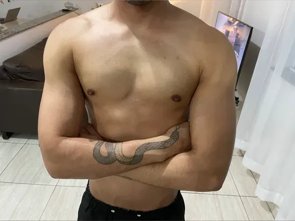 OnlyFans cuenta anderjunio header 2