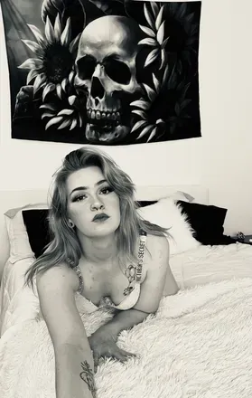 OnlyFans cuenta bunnyafterdark avatar 1