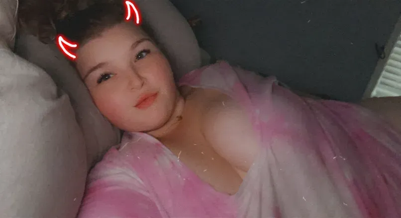 OnlyFans cuenta rosie.power header 2