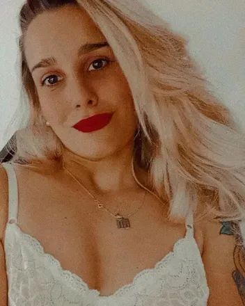 OnlyFans cuenta goldengoddess26 avatar 1