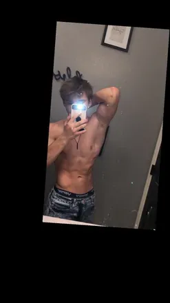 OnlyFans cuenta momscouter04 header 2