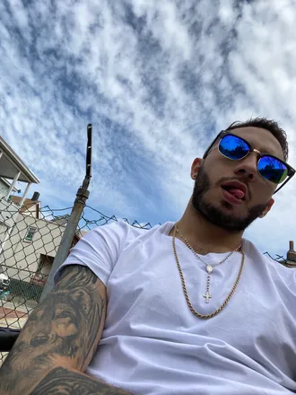 OnlyFans cuenta tav1to1116 header 2