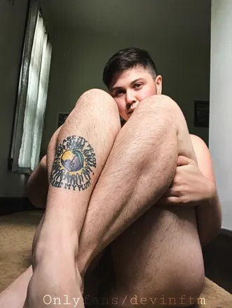 OnlyFans account  devinftm header 2