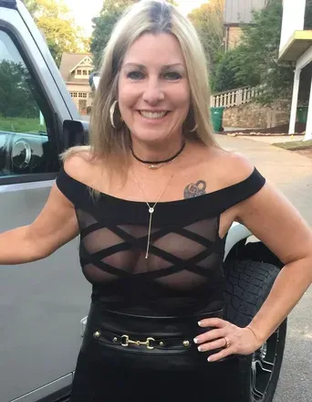 OnlyFans account  nikkidixxx1 header 2