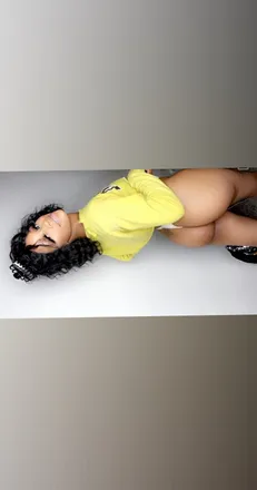OnlyFans account  funnsizee01 header 2