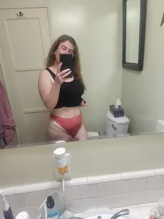 OnlyFans cuenta maddibeezy avatar 1
