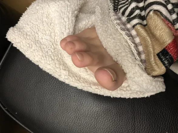 OnlyFans account  feetitalianelite header 2