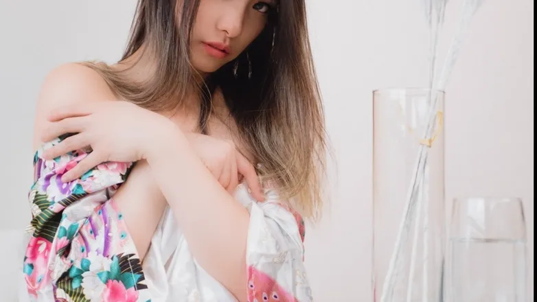 OnlyFans cuenta lilkitsunee header 2