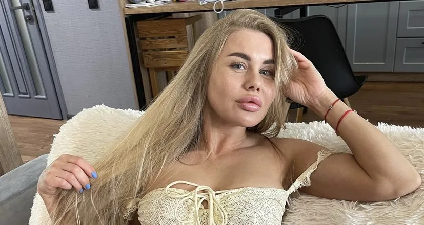 OnlyFans cuenta bizqueen header 2