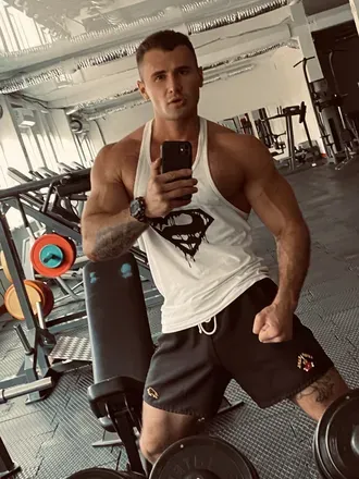 OnlyFans cuenta adonisua avatar 1