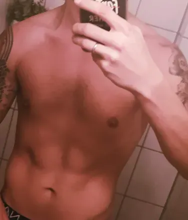 OnlyFans cuenta dreamjoh87 avatar 1