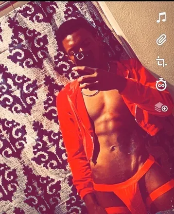 OnlyFans account  beetheking avatar 1