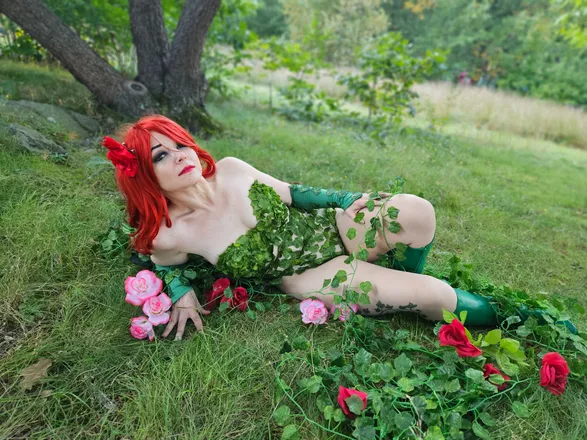 OnlyFans cuenta kawaiigothkitty header 2