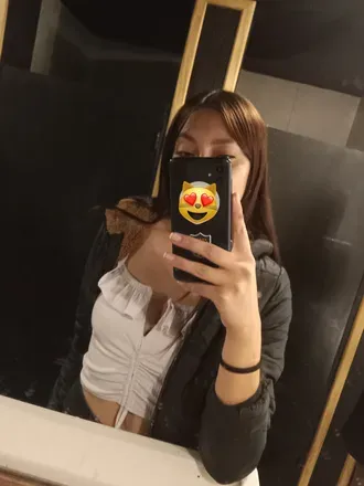 OnlyFans cuenta m3l4_69 avatar 1