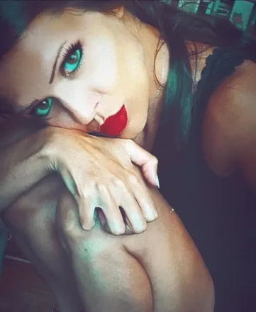 OnlyFans cuenta twistedfairrryvip header 2
