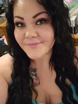 OnlyFans cuenta prettycurveycutie35 avatar 1