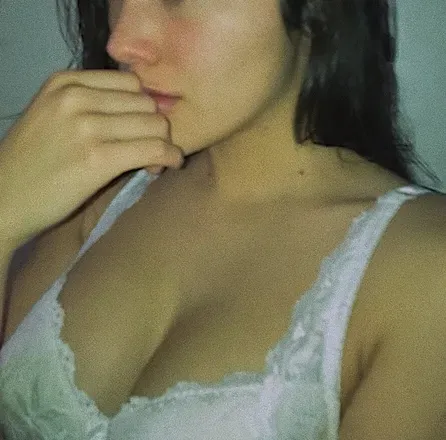 OnlyFans cuenta bellaberry8485 avatar 1