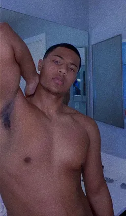 OnlyFans cuenta holliday1639 avatar 1