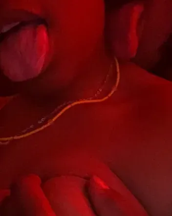 OnlyFans cuenta lesamoureuxxx avatar 1