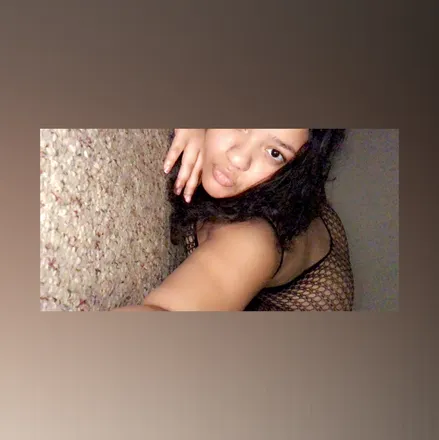 OnlyFans cuenta foreignsunshine header 2